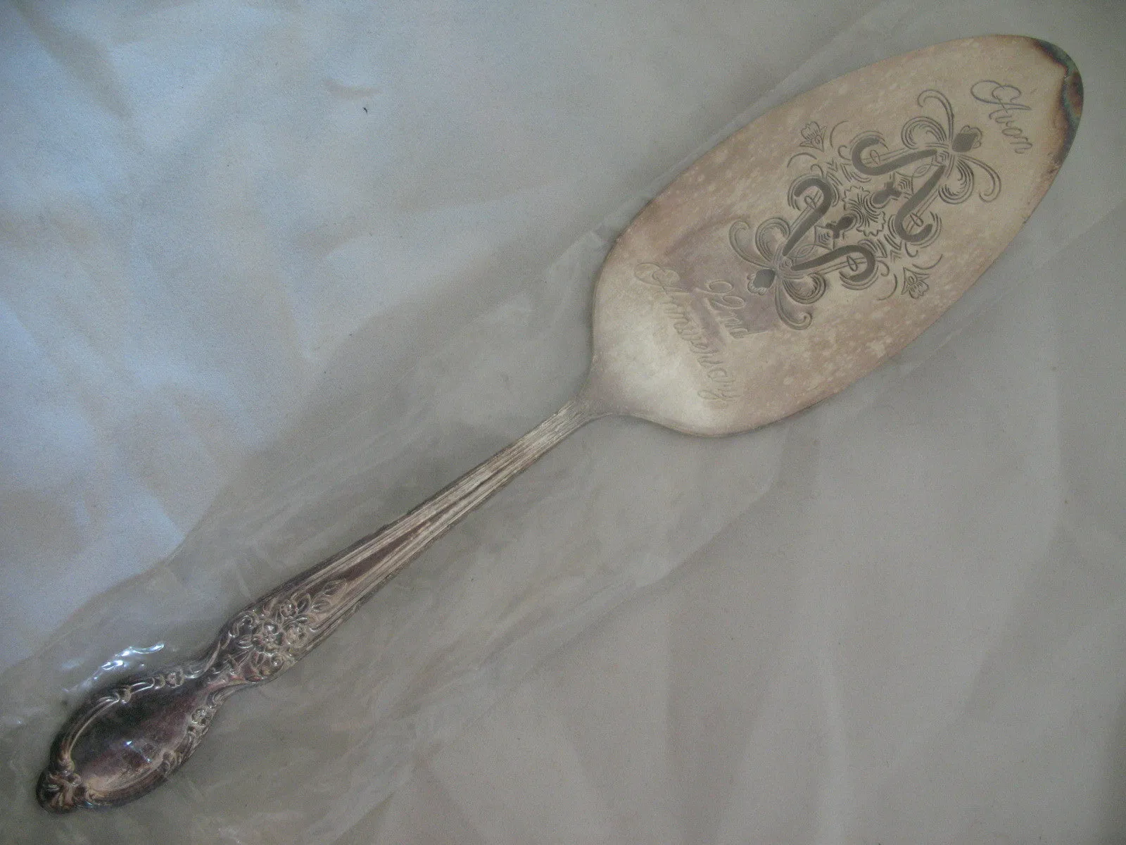 NEW VINTAGE AVON 1978 President's Club SILVER PLATE Plated SPOON CAKE PIE SERVER Serving