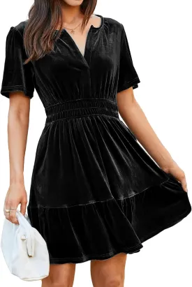 Simplee Women's 2024 Velvet Short Sleeve Cocktail Dress Winter Holiday V Neck Empire Waist Mini Party Dress with Pockets